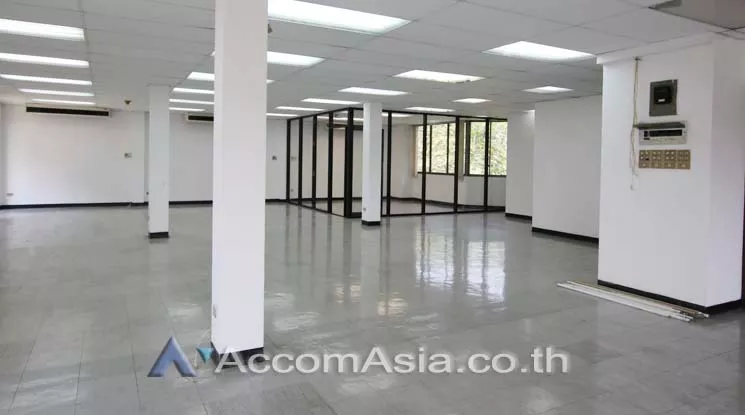 4  Office Space For Rent in Phaholyothin ,Bangkok  at Baan Jaroensook AA14292